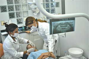 Welche Zahnarztpraxis ist im Dienst?